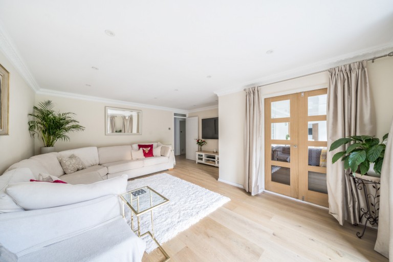 Images for Berkeley Gardens, West Byfleet, Surrey