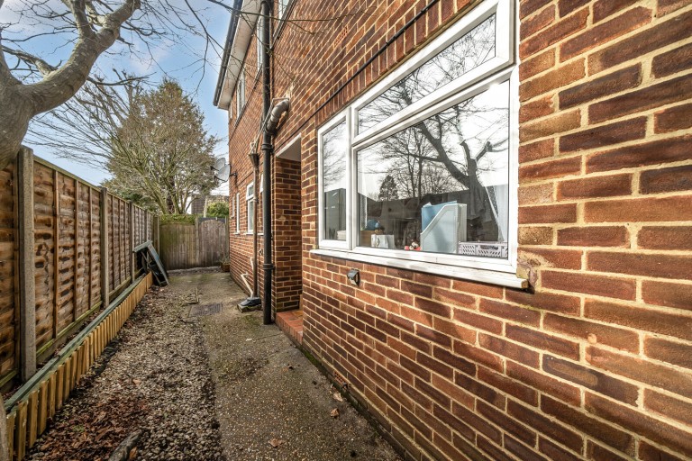 Images for Byfleet, Surrey