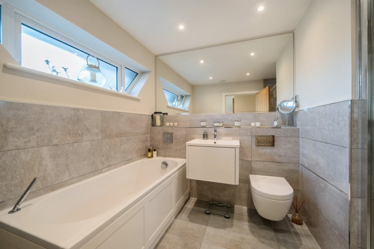 Images for Holmes Mead, Pyrford, Surrey