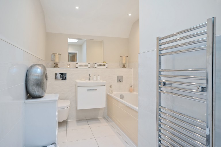 Images for Holmes Mead, Pyrford, Surrey