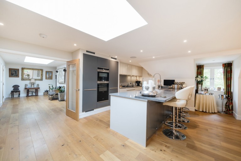 Images for Oakfield House, Holmes Mead, Pyrford, GU22