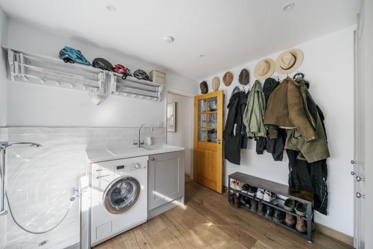 Images for Thorley Gardens, Pyrford, Surrey