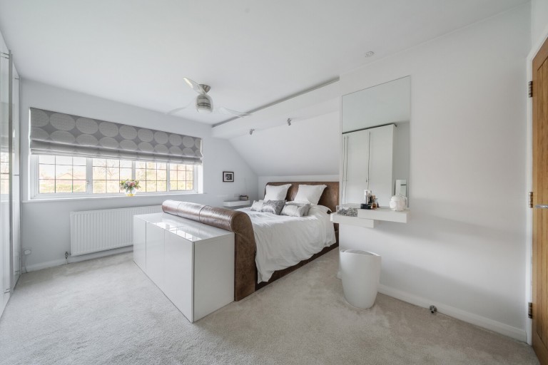 Images for Thorley Gardens, Pyrford, Surrey