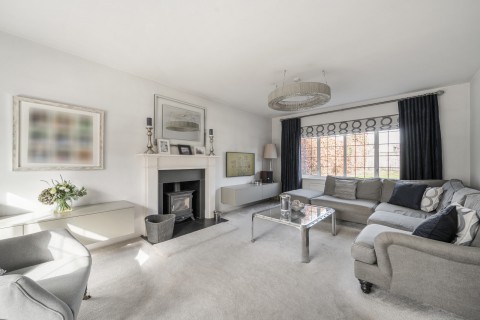 Click the photo for more details of Thorley Gardens, Pyrford, Surrey