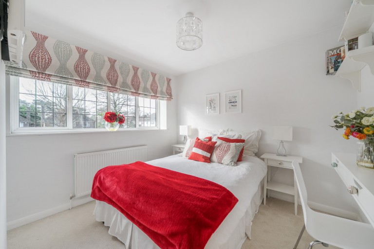 Images for Thorley Gardens, Pyrford, Surrey