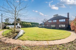 Images for Thorley Gardens, Pyrford, Surrey