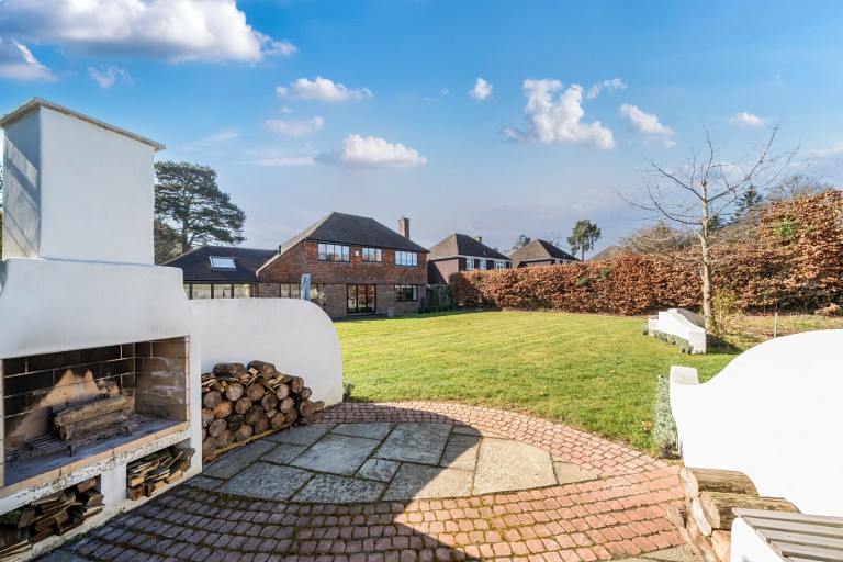 Images for Thorley Gardens, Pyrford, Surrey