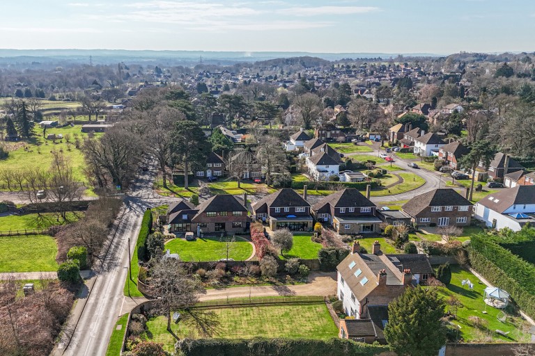 Images for Thorley Gardens, Pyrford, Surrey