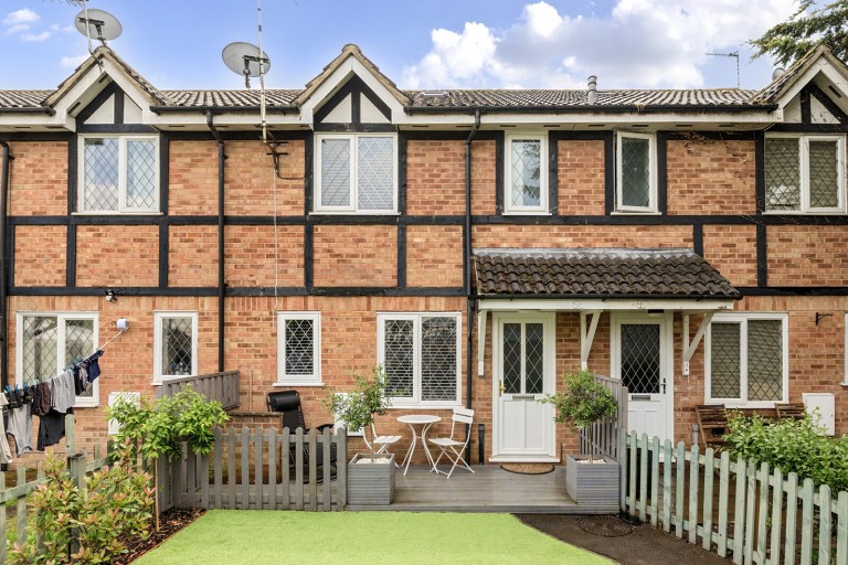 Images for Wakefield Close, Byfleet, Surrey