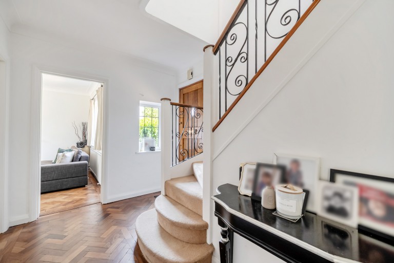 Images for Queens Avenue, Byfleet, Surrey