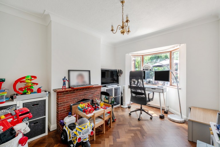 Images for Queens Avenue, Byfleet, Surrey