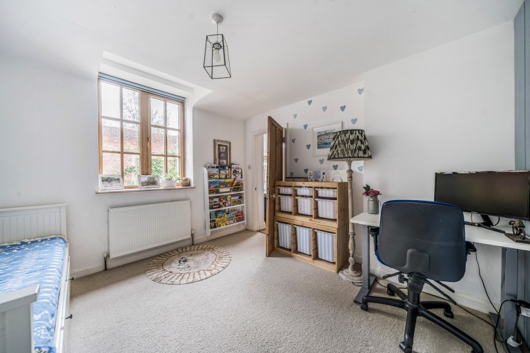 Images for Parvis Road, West Byfleet, Surrey