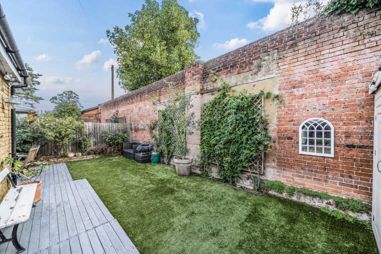 Images for Parvis Road, West Byfleet, Surrey