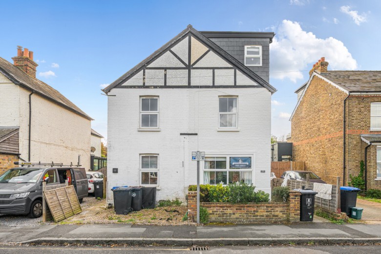 Click the photo for more details of Station Road, West Byfleet, Surrey