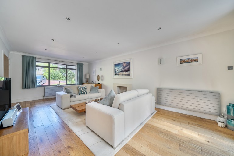 Images for Coppice End, Pyrford, Surrey