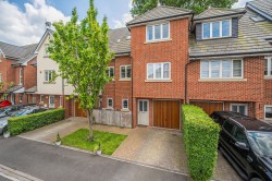 Images for York Close, Byfleet, Surrey