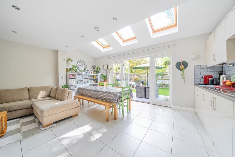 Images for York Close, Byfleet, Surrey