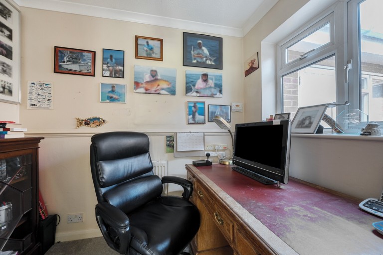 Images for Blackwood Close, West Byfleet, Surrey