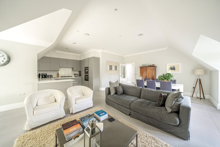 Images for Broadoaks Park Road, West Byfleet, Surrey