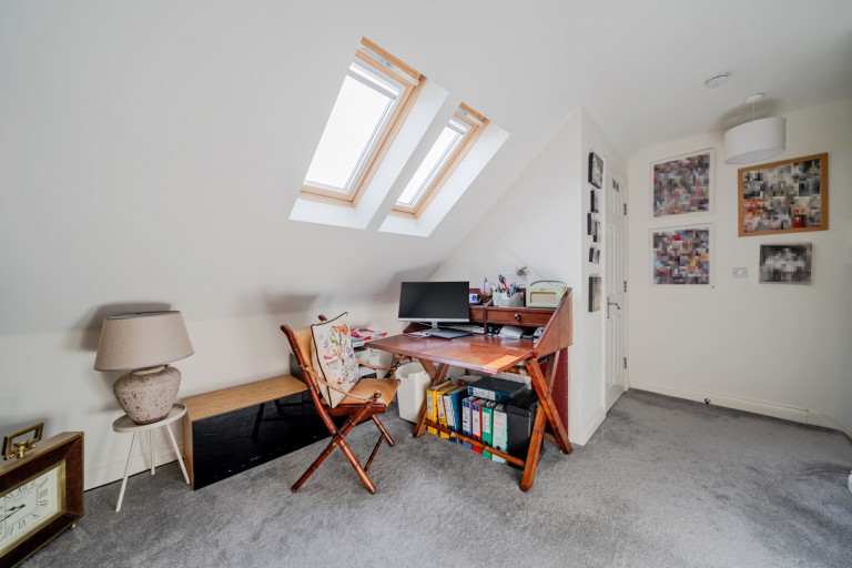 Images for Derisley Close, Byfleet, Surrey