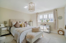 Images for Derisley Close, Byfleet, Surrey