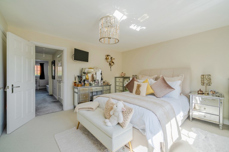 Images for Derisley Close, Byfleet, Surrey