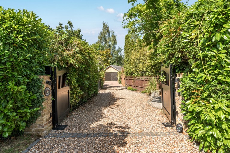 Images for Ridgway, Pyrford, Surrey