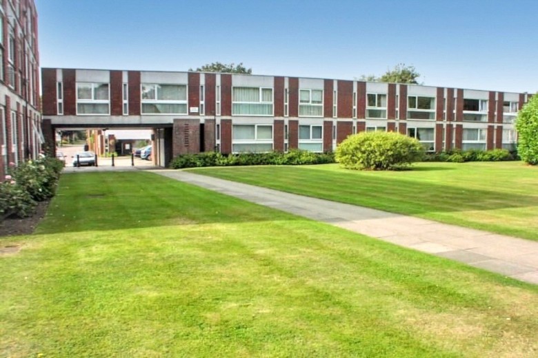 Click the photo for more details of Brantwood Gardens, West Byfleet, Surrey