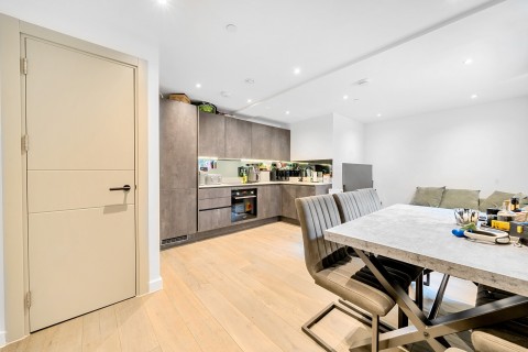 Click the photo for more details of Rosemount Avenue, West Byfleet, Surrey
