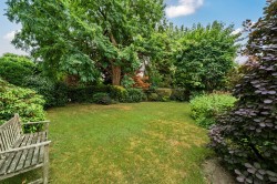 Images for Redcourt, Pyrford, Surrey