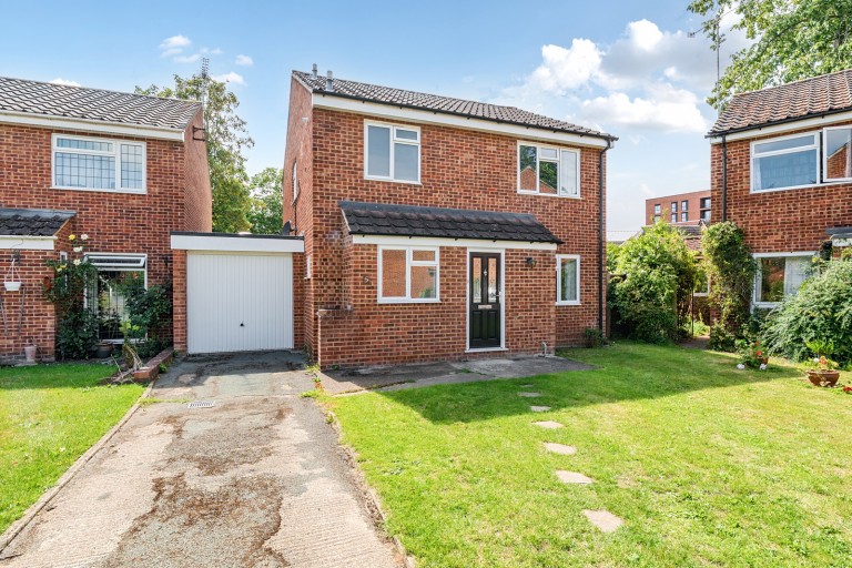 Images for Highfield Close, West Byfleet, Surrey