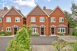Images for Hawthorne Close, Byfleet, Surrey