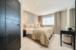 Images for Hawthorne Close, Byfleet, Surrey