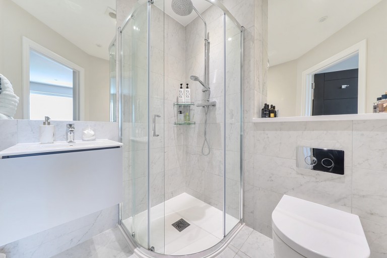 Images for Hawthorne Close, Byfleet, Surrey