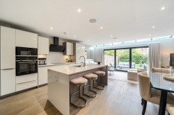 Images for Hawthorne Close, Byfleet, Surrey