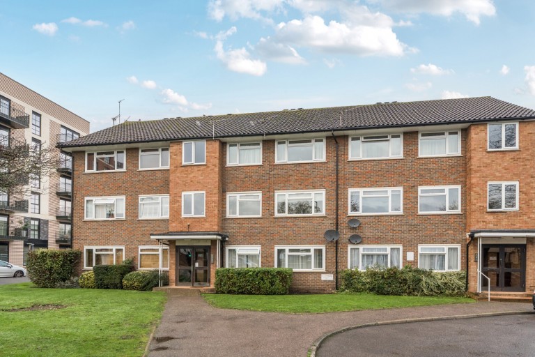 Images for Lavender Park Road, West Byfleet, Surrey