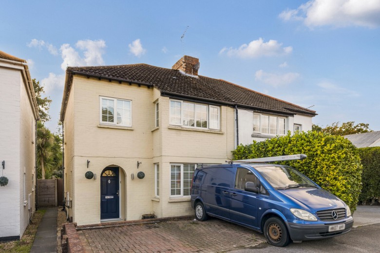 Click the photo for more details of Kings Road, New Haw, Surrey