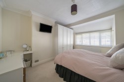 Images for Kings Road, New Haw, Surrey