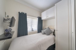 Images for Kings Road, New Haw, Surrey