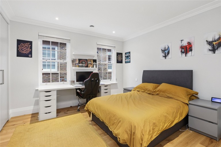 Images for Broadoaks Park Road, West Byfleet, Surrey