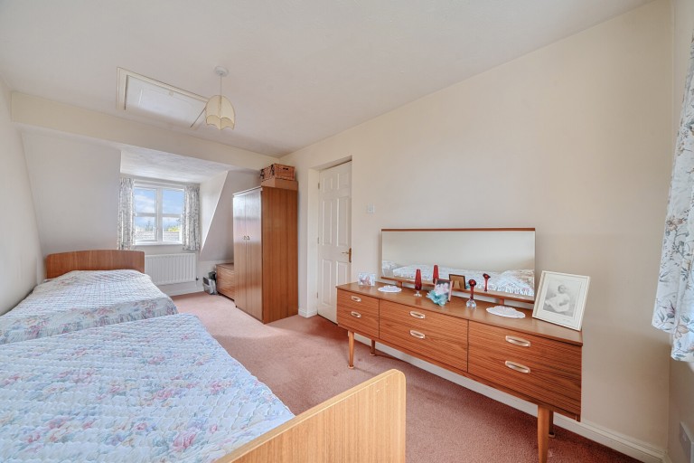 Images for Riverview Gardens, Cobham, Surrey