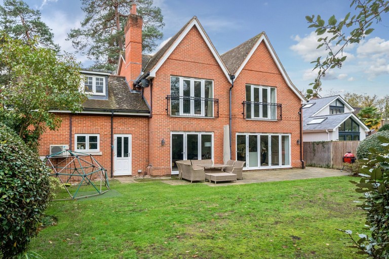 Images for Dartnell Avenue, West Byfleet, Surrey