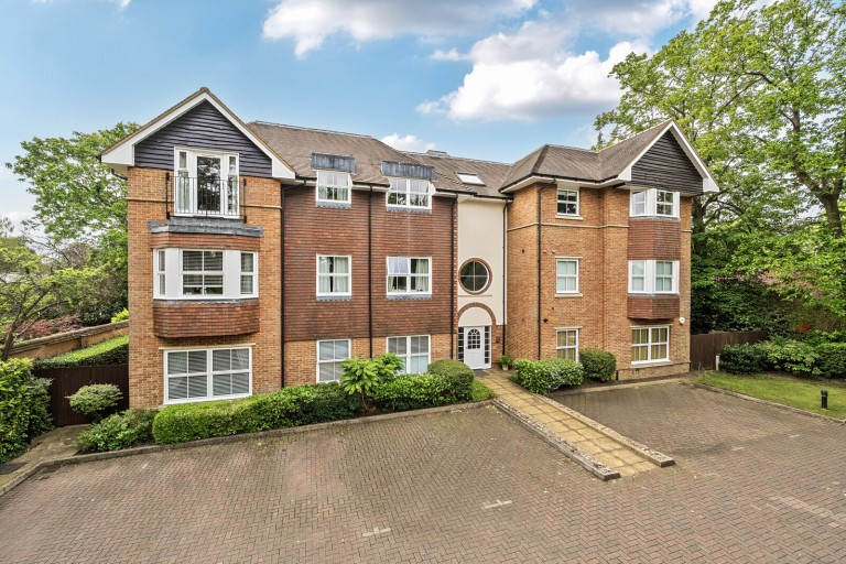 Images for Old Woking Road, West Byfleet, Surrey