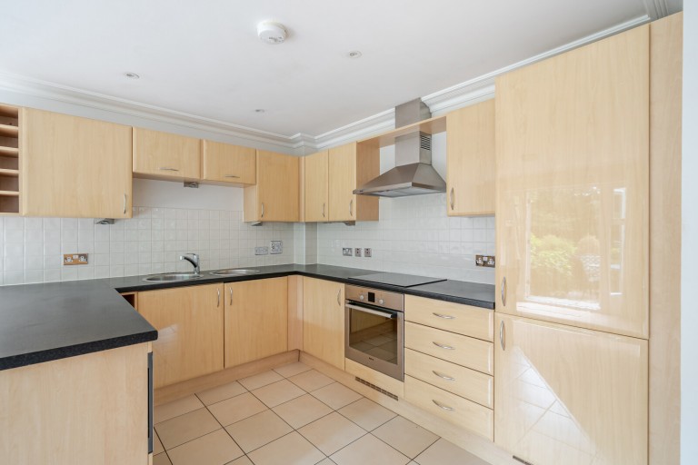 Images for Old Woking Road, West Byfleet, Surrey