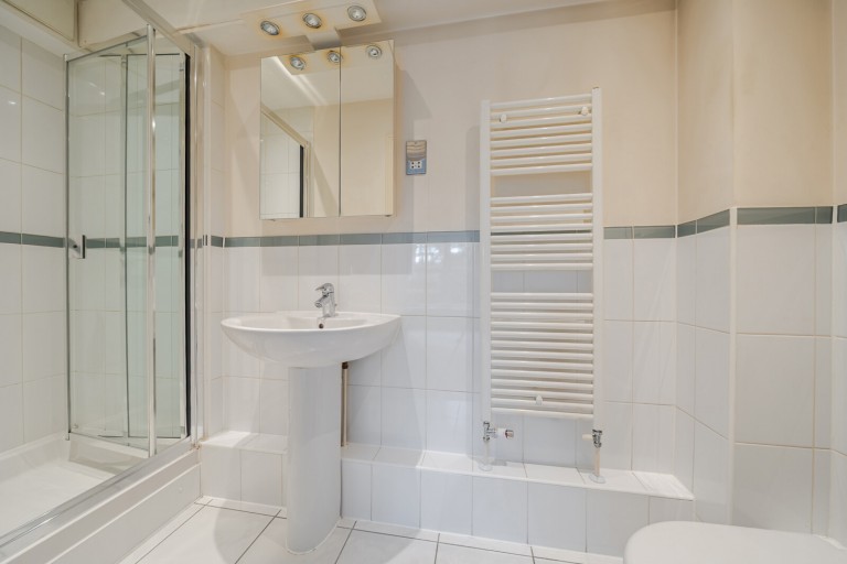 Images for Old Woking Road, West Byfleet, Surrey
