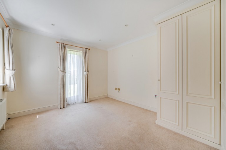 Images for Old Woking Road, West Byfleet, Surrey
