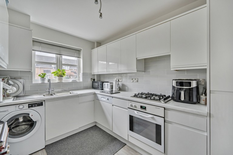 Images for Rowley Close, Pyrford, Surrey