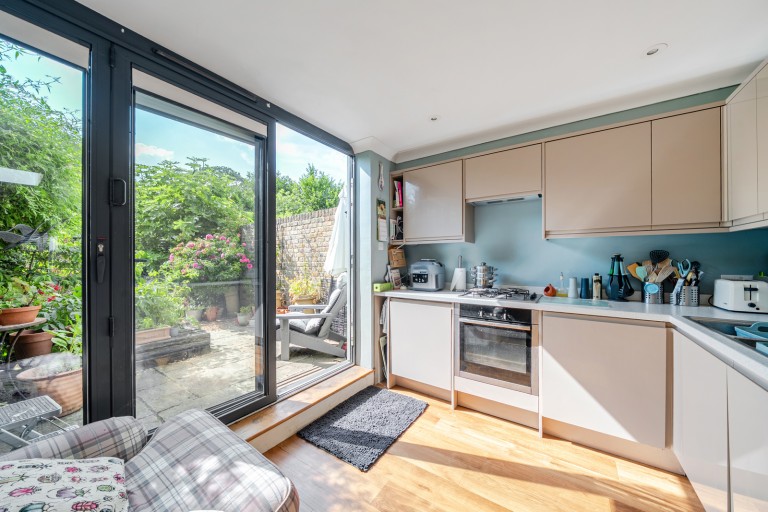 Images for Sanway Close, Byfleet, Surrey