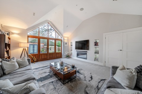 Click the photo for more details of Old Woking Road, Pyrford, Surrey