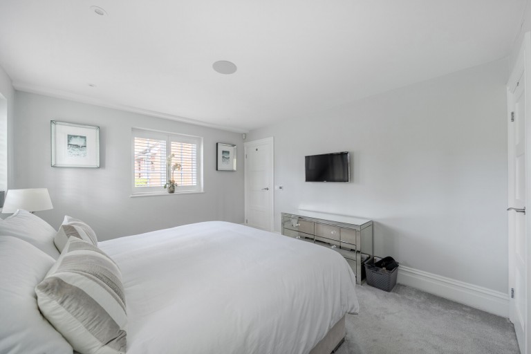 Images for Old Woking Road, Pyrford, Surrey